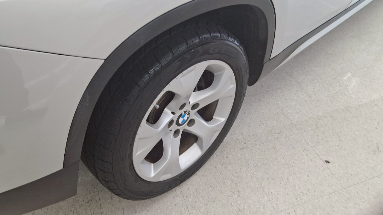 BMW/BMW X1 XDRIVE20i 自社ローン在庫車